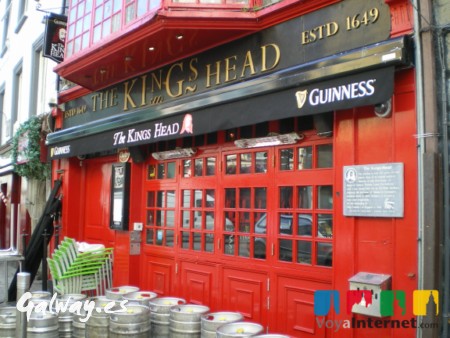 El pub The Kings Head, en el centro de Galway.